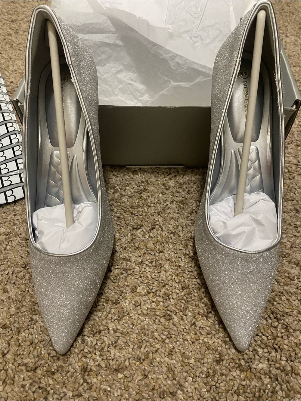 Silver Glitter Pointed-Toe Women's Pumps